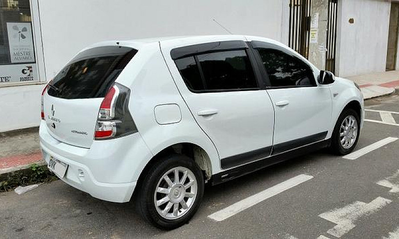 Sandero Privilege 1....