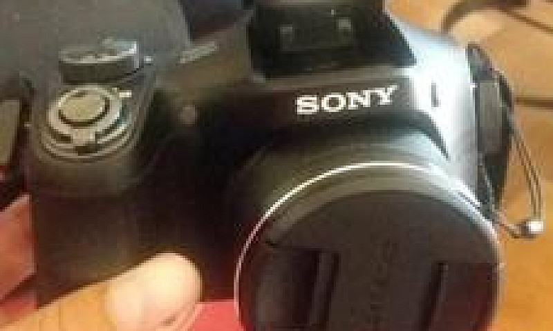 Câmera Digital Sony...