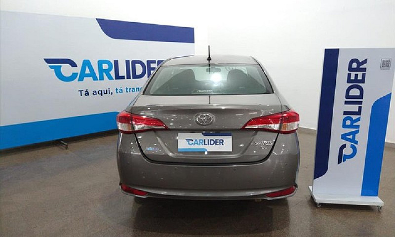 Toyota Yaris 1.5 16V...