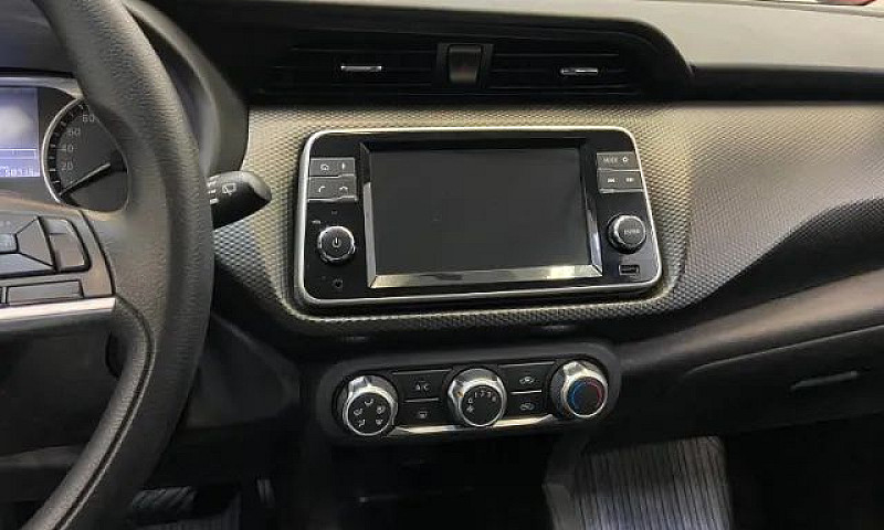 Nissan Kicks Sense 1...