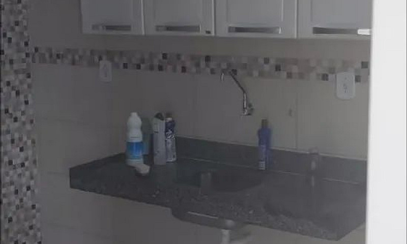 Aluga-Se Apartamento...