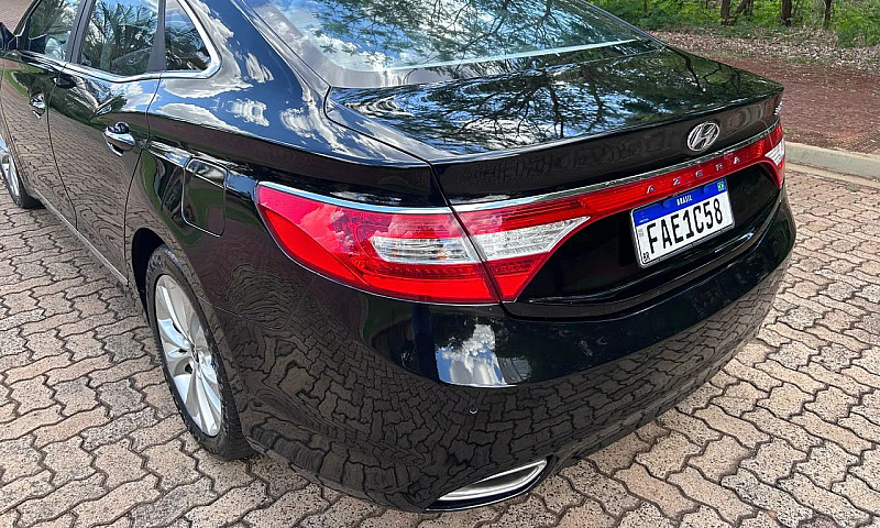Hyundai Azera 3.0 V6...