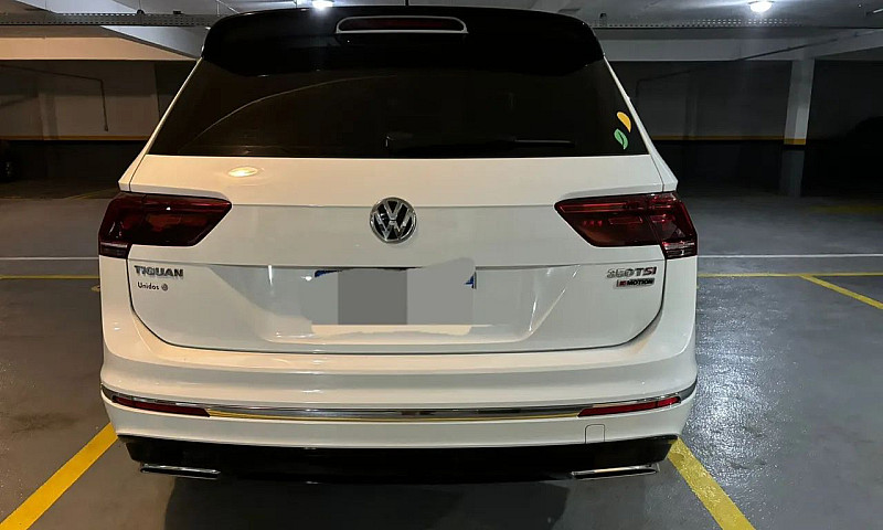 Volkswagen Tiguan Al...