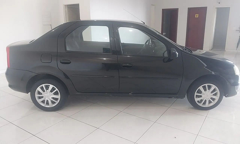 Renault Logan 1.6 Ex...