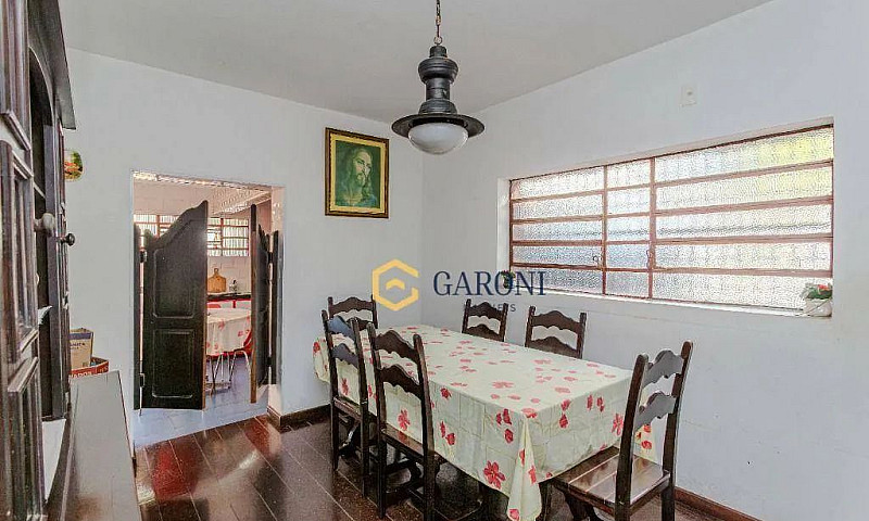 Casa Com 3 Dormitóri...