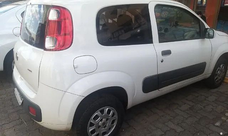 Fiat Uno Vivace 1.0 ...