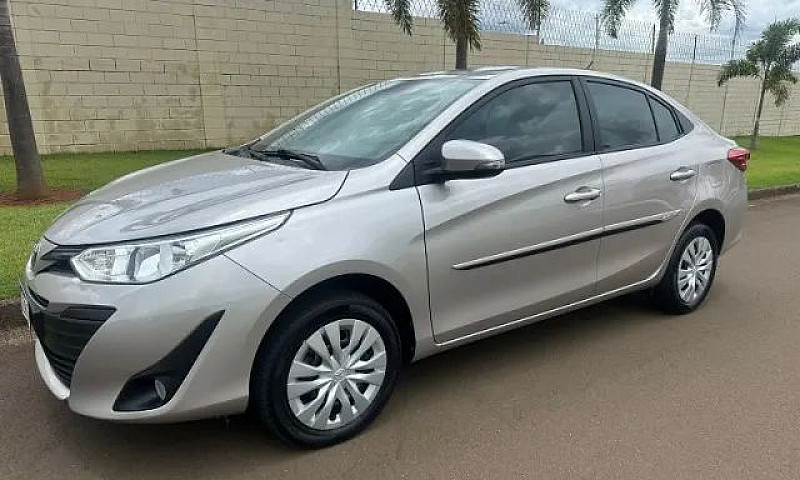 Toyota Yaris Xl Live...
