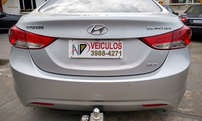 Hyundai Elantra Gls ...