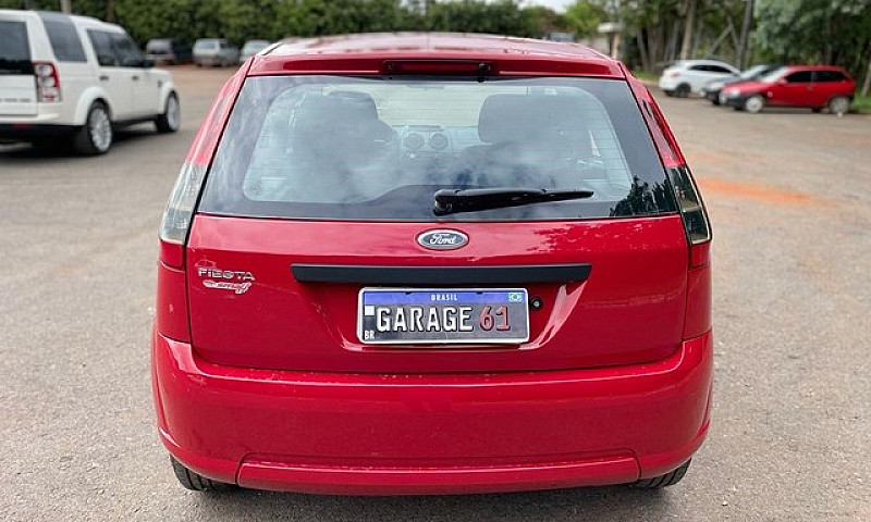 Ford Fiesta 2013 1.0...