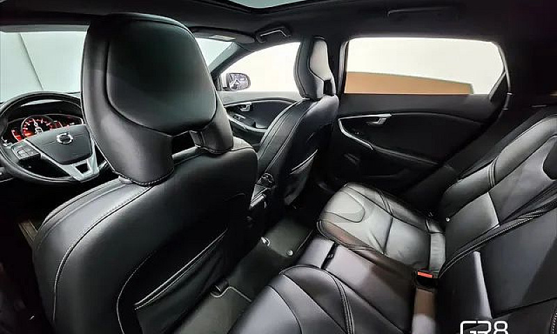 Volvo V40 V40 T-5 R-...
