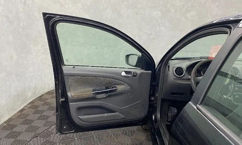 Volkswagen Gol 2013 ...