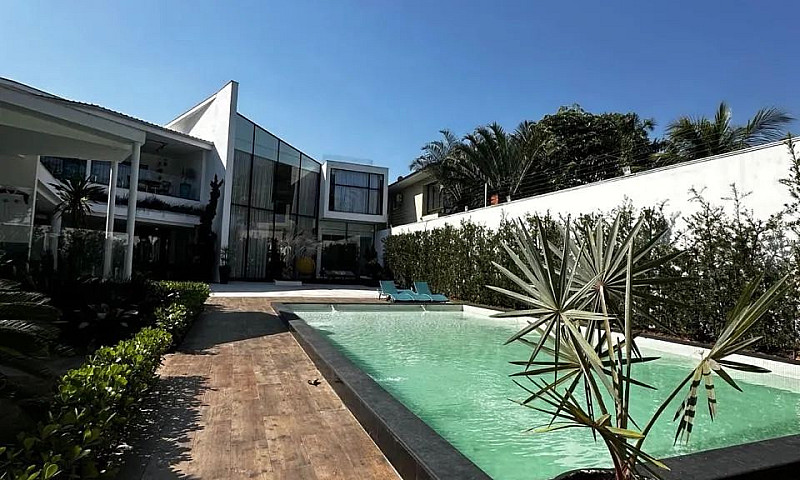 Casa Mobiliada Condo...