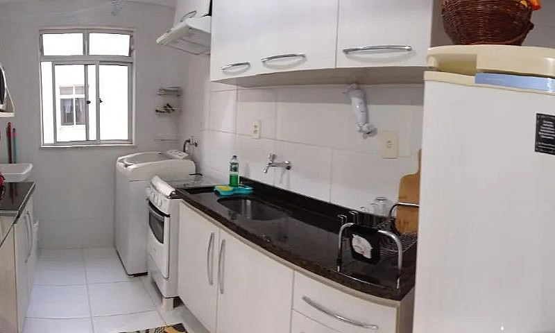 Apto. Mobiliado 2/4 ...