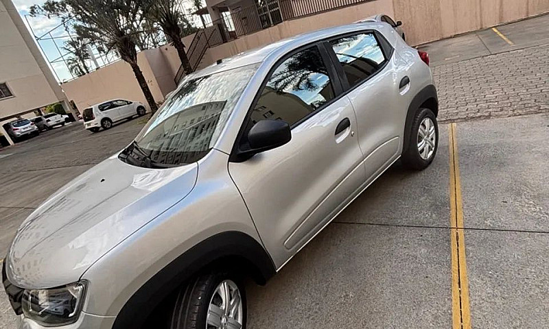 Renault Kwid Zen 1.0...