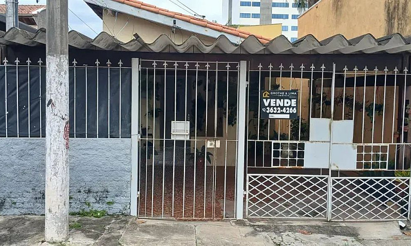 Casa Com 2 Dormitóri...