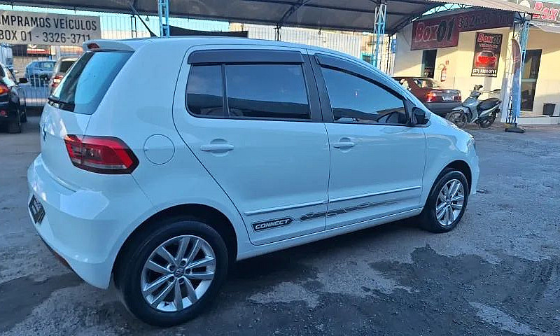 Volkswagen Fox Conne...