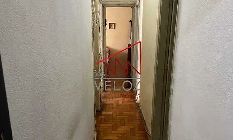 Apartamento-À Venda-...