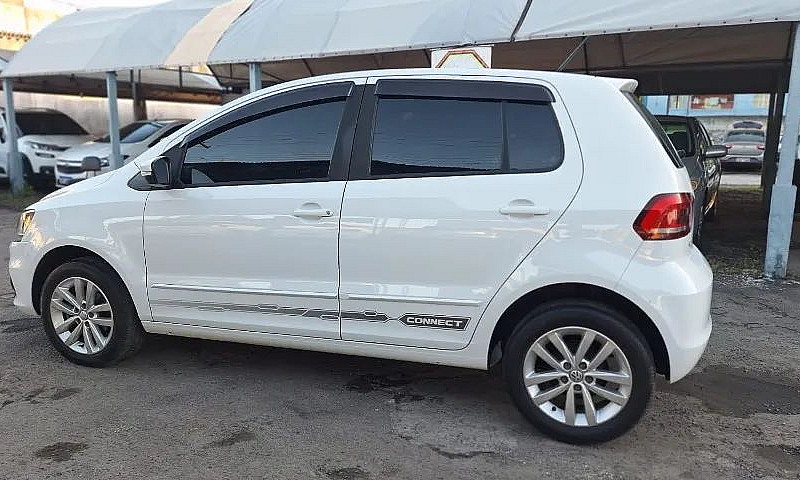 Volkswagen Fox Conne...