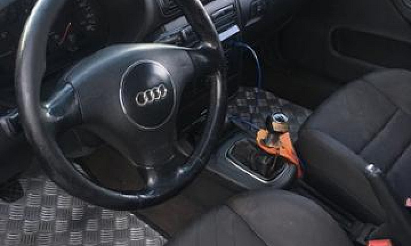 Vendo Audi A3 1.6...