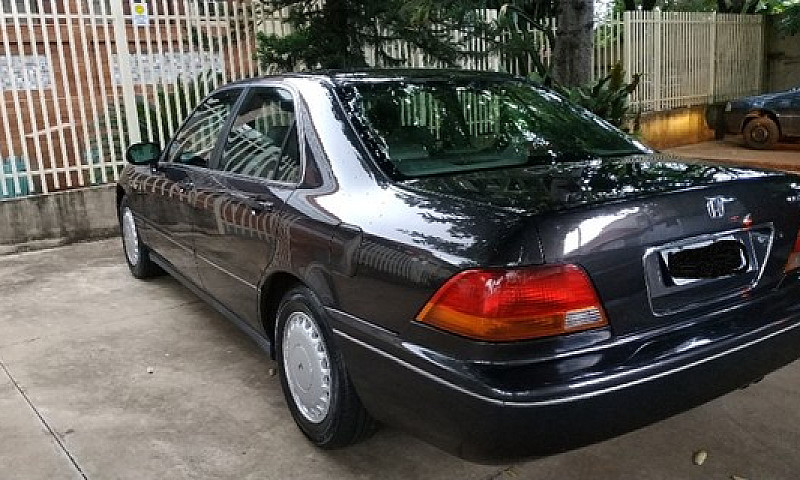 Honda Legend 3.5 V6 ...