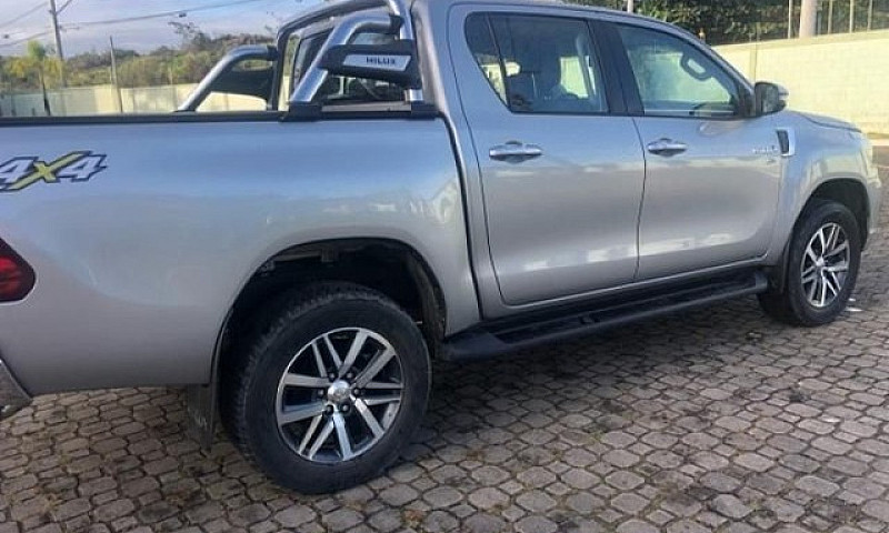 Passo Hilux ...