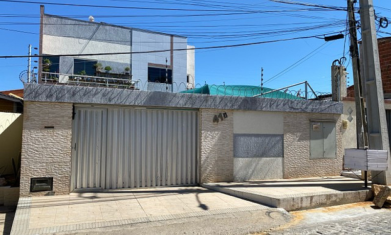 Alugo Apartamento Pr...