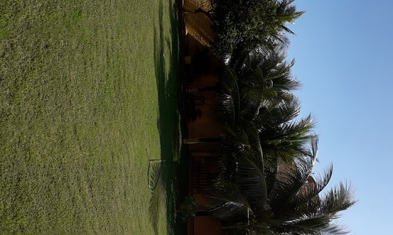 Alugo Casa Com 5 Suí...