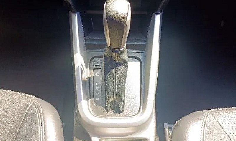 Suzuki Vitara 4You 1...