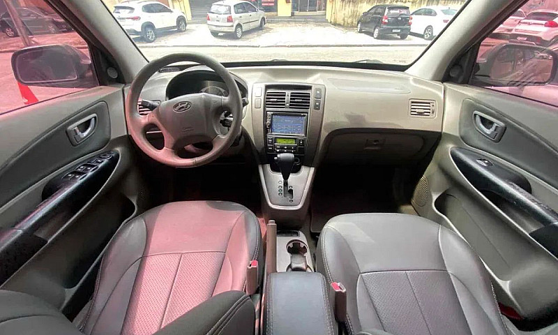 Hyundai Tucson 2.0 1...