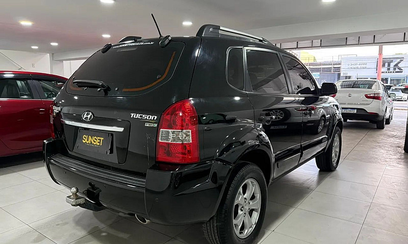 Hyundai Tucson 2.0 1...