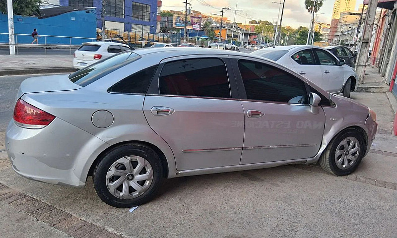 Fiat Linea 1.9/ Hlx ...
