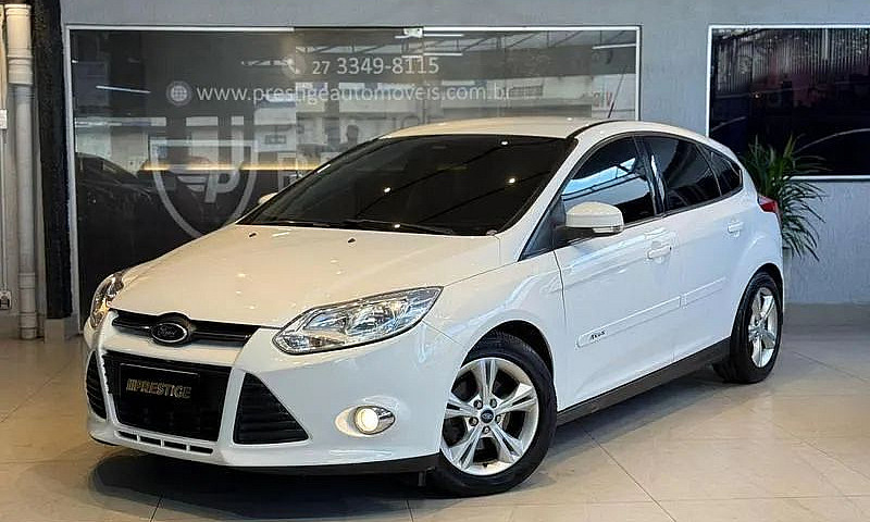 Ford Focus 1.6 S/1.6...