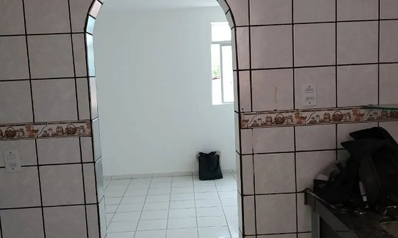 Aluga-Se, Apartament...