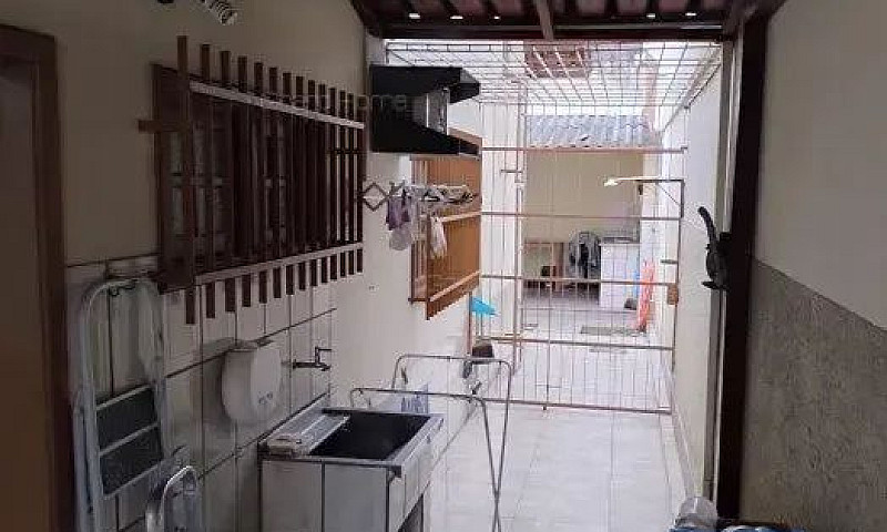 Casa 2 Quartos Em Pr...