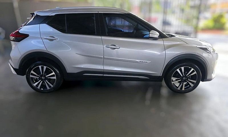 Nissan Kicks Advance...