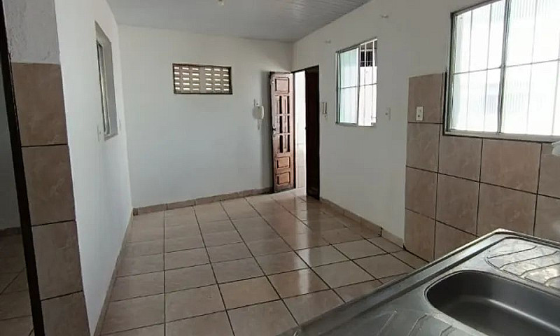 Alugue-Se Casa De 3 ...