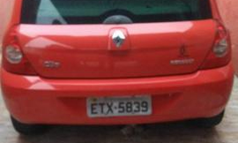 Renault Clio 2011...