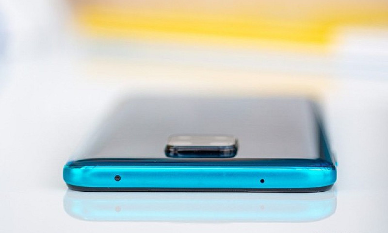 Xiaomi Redmi Note 9S...