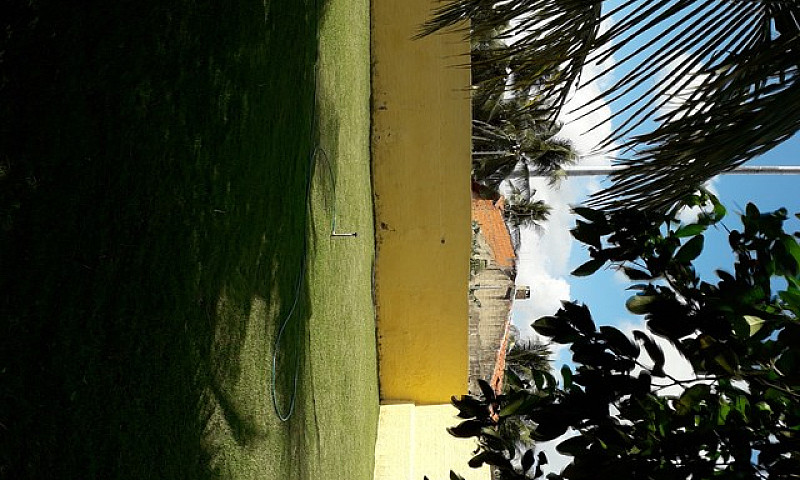 Alugo Casa Com 5 Suí...