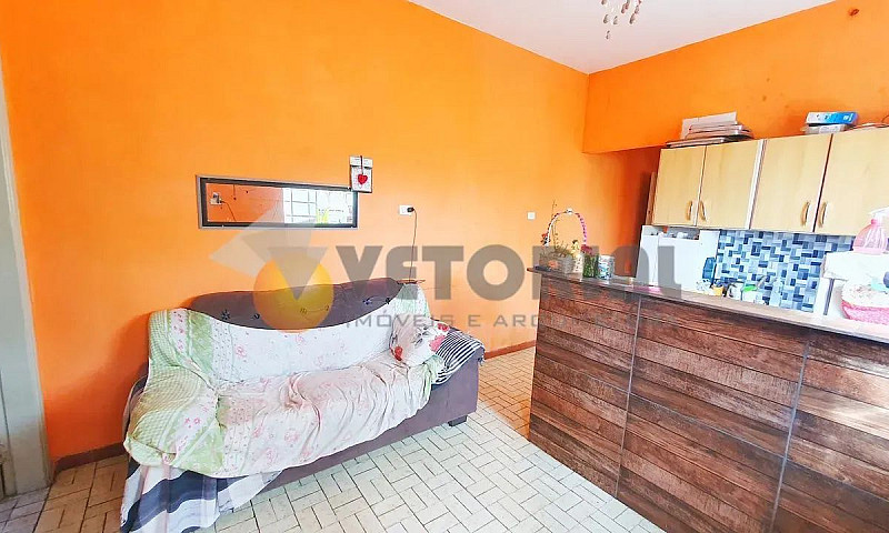 Casa Com 2 Dormitóri...