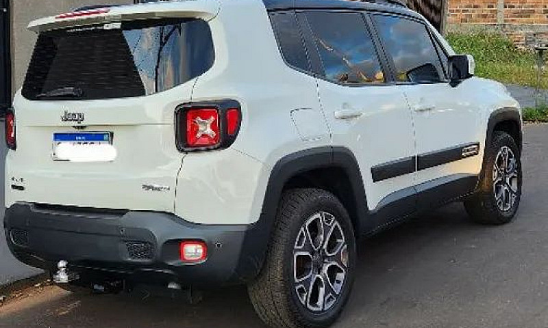 Jeep Renegade 4X4 Tu...