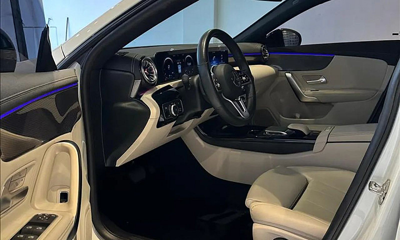 Mercedes-Benz Cla 25...