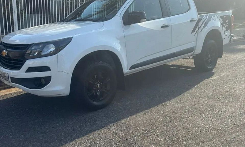 Chevrolet S10 Pick-U...