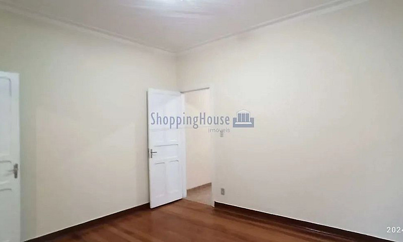 Casa Com 3 Dormitóri...
