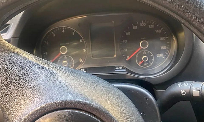 Volkswagen Fox 1.0 M...