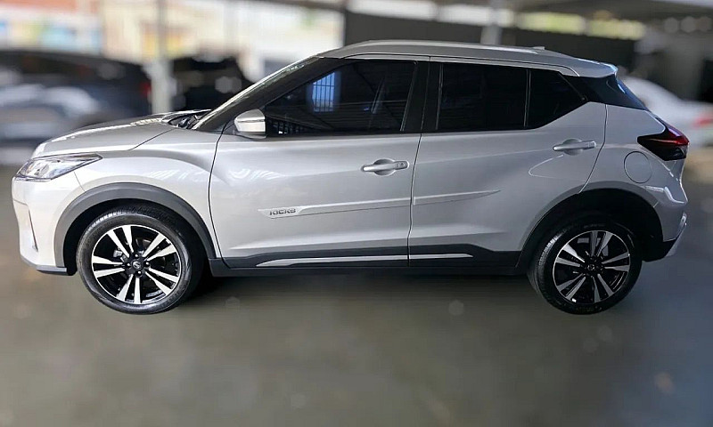 Nissan Kicks Advance...