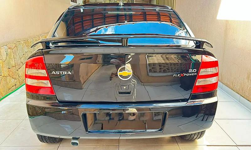 Chevrolet Astra Adva...