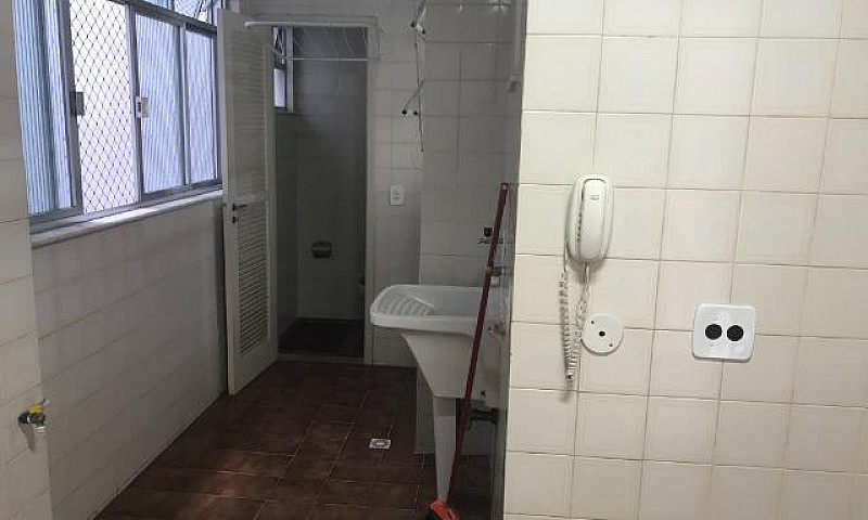 Apartamento De 2 Qua...