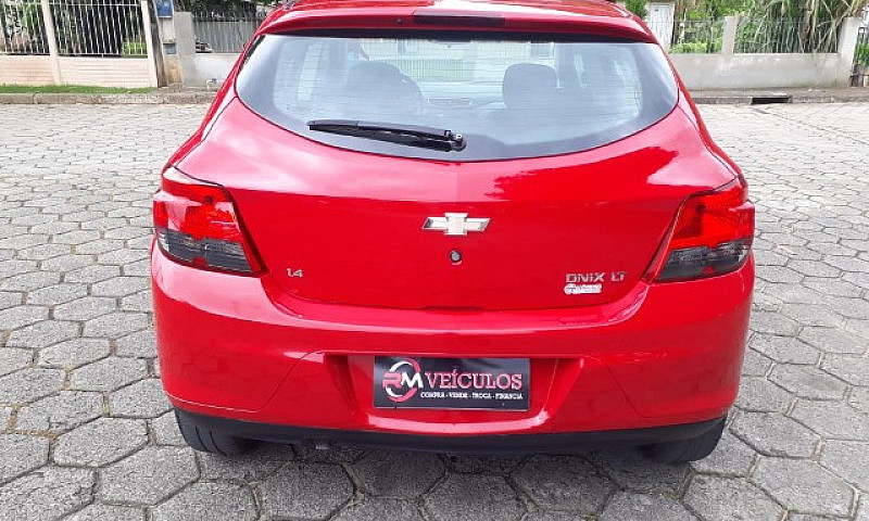 Onix 1.4 Lt 2014...
