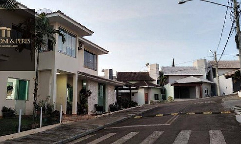 Sobrado Em Condomíni...
